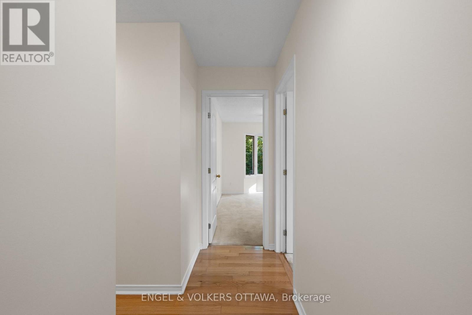 8 BLACK WALNUT ROAD - Image 25