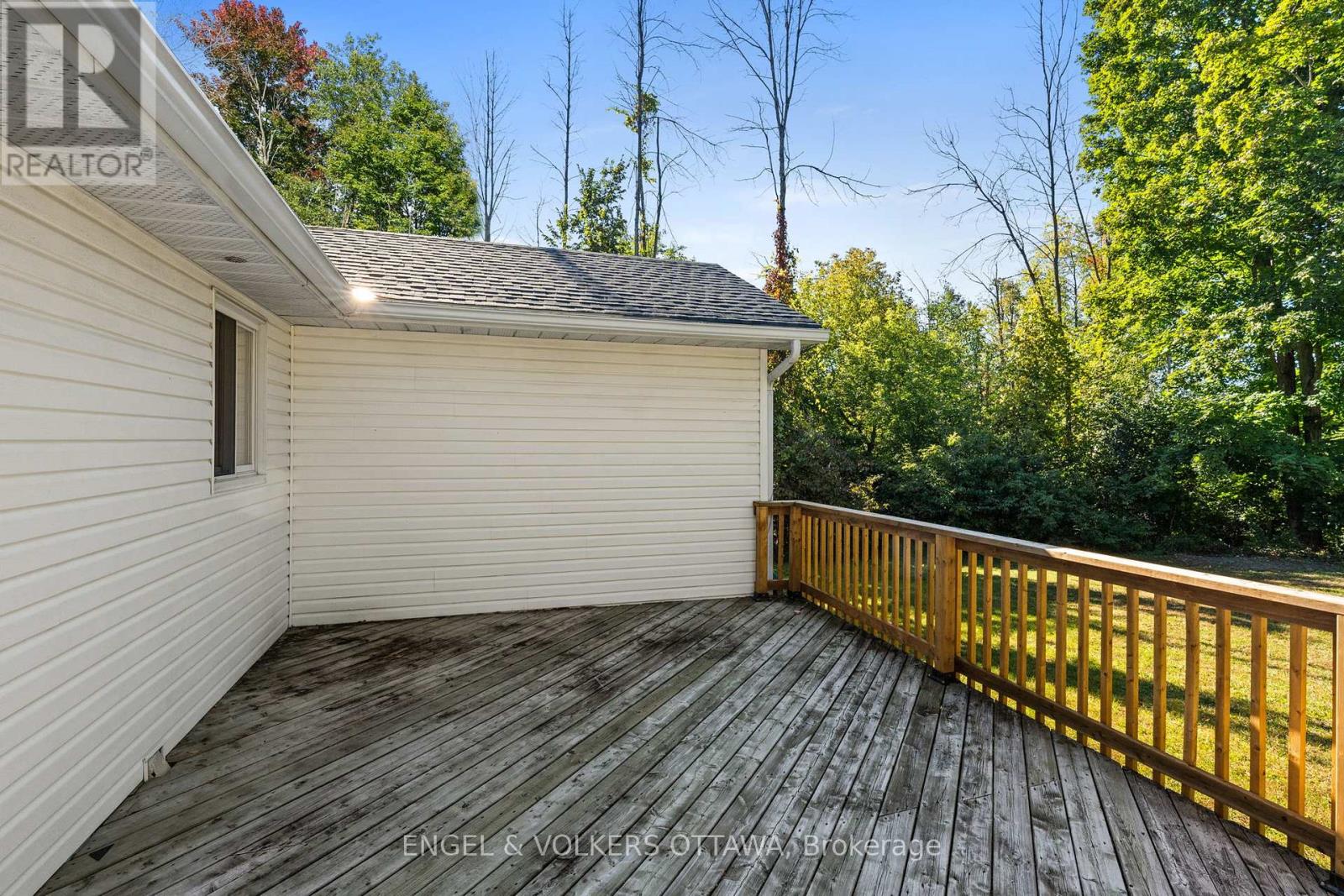8 BLACK WALNUT ROAD - Image 39