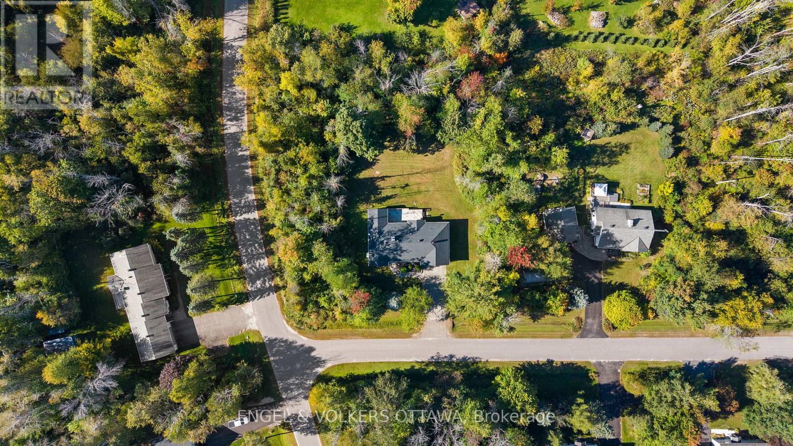8 BLACK WALNUT ROAD - Image 42