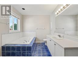 958 Markwick Crescent, Ottawa, ON K4A4J2 Photo 13