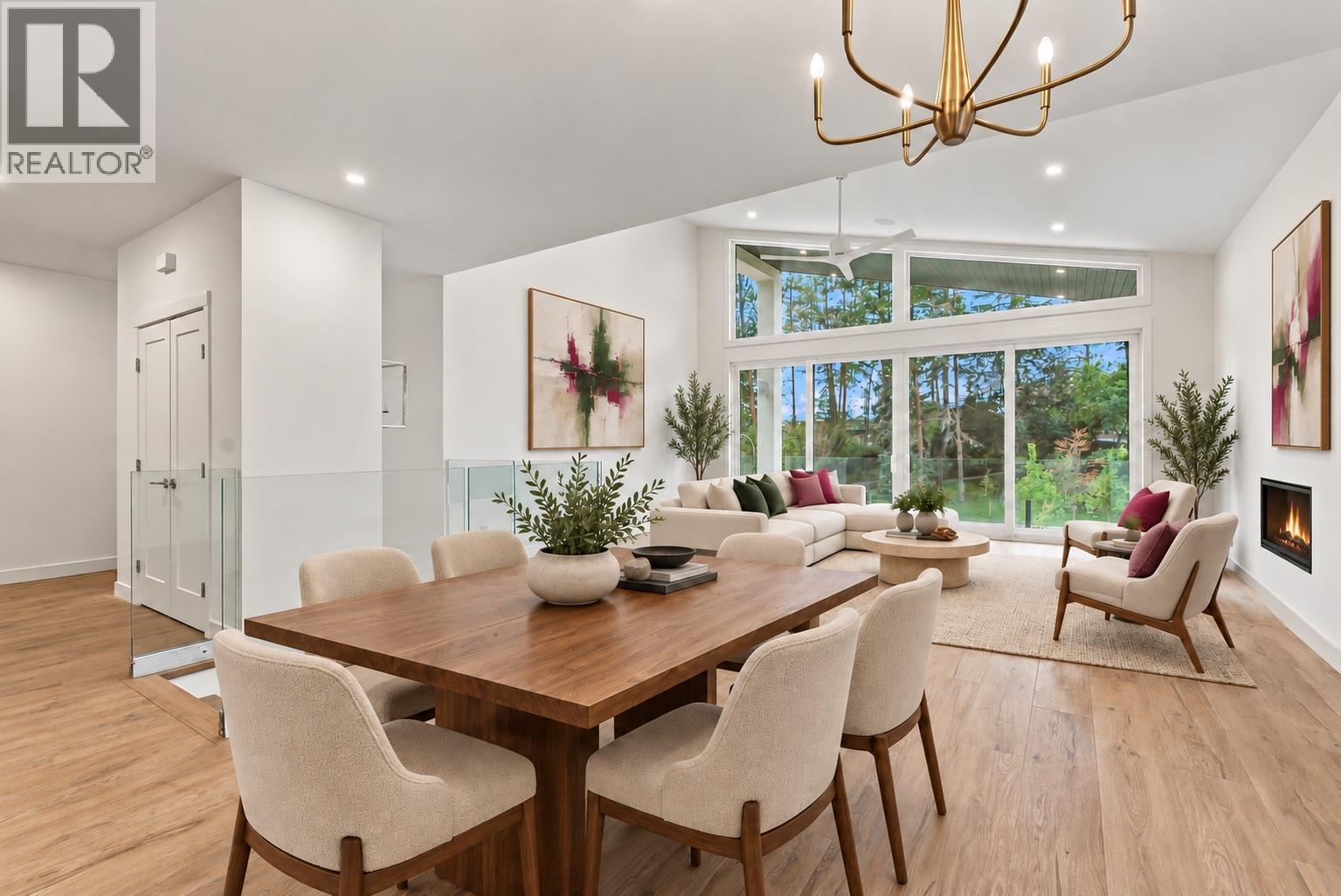 487 Clifton Road N - Image 12