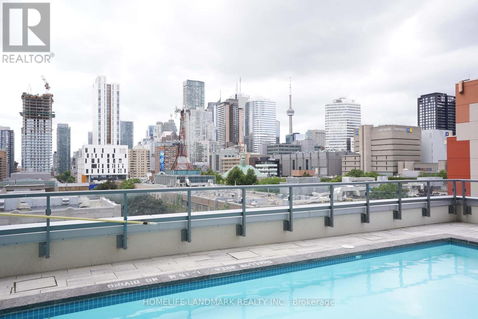 #2507 89 MCGILL STREET - 28
