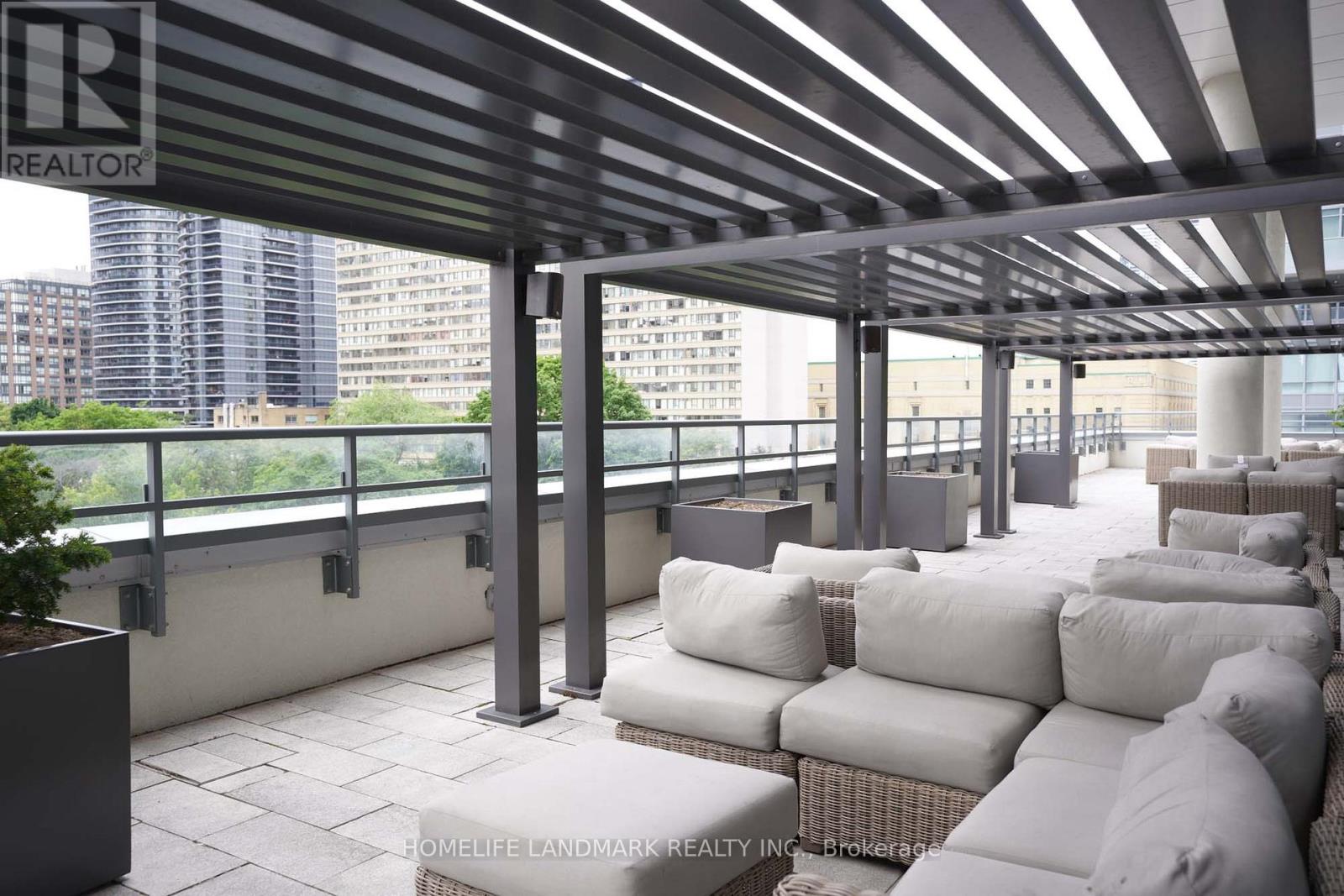 #2507 89 MCGILL STREET - 36