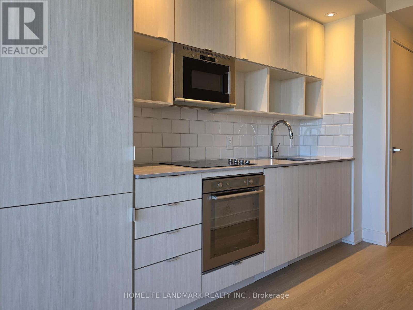#2507 89 MCGILL STREET - 4