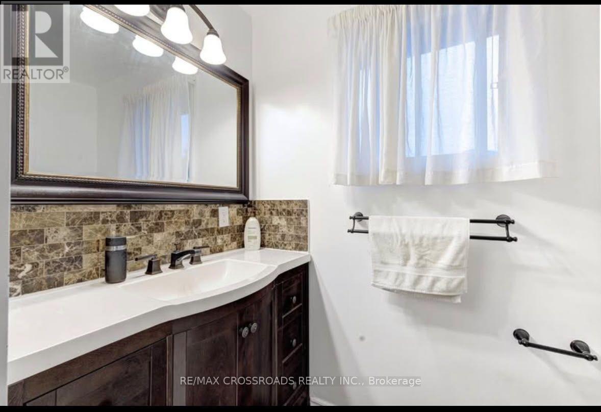 11 MURKAR CRESCENT - Image 34