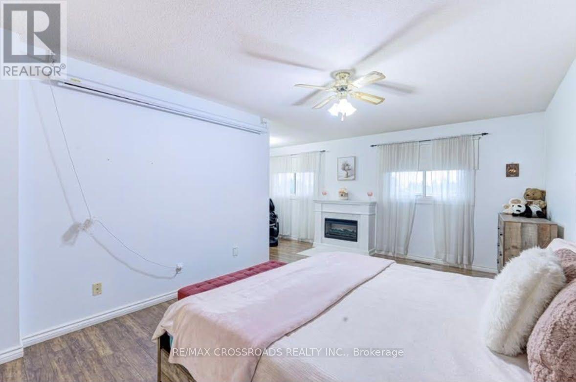 11 MURKAR CRESCENT - Image 35
