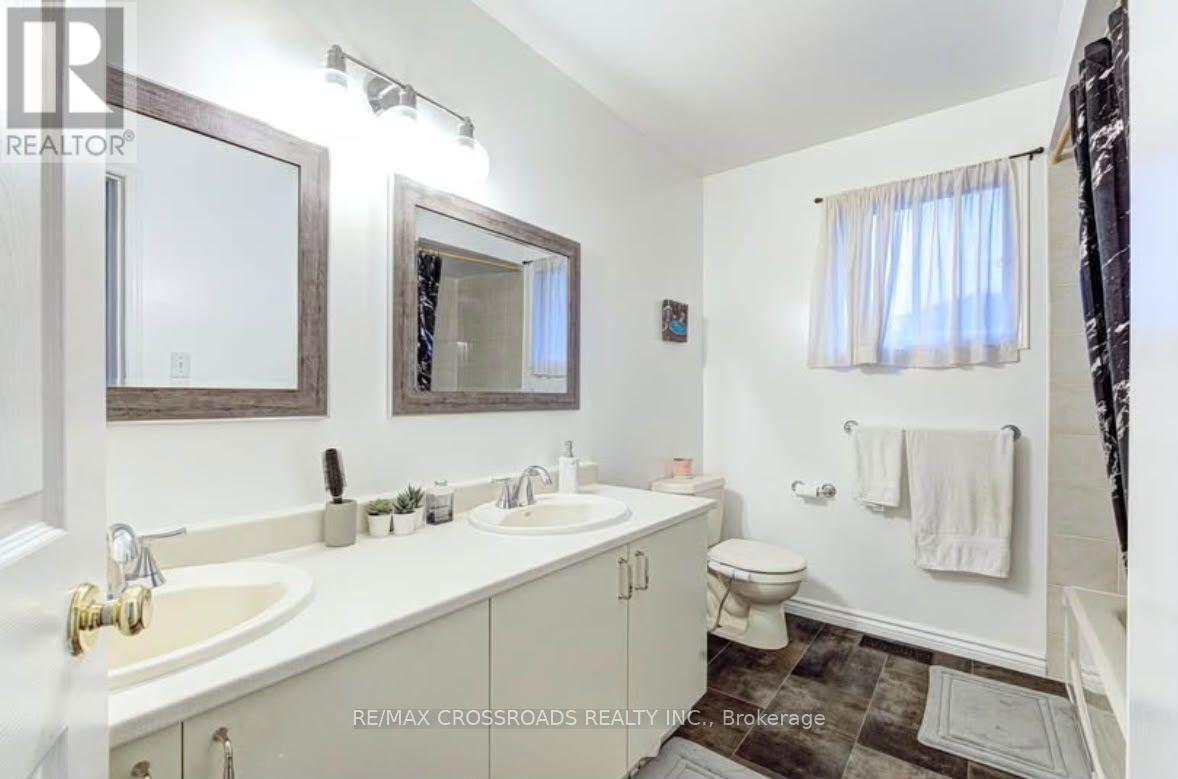 11 MURKAR CRESCENT - Image 36