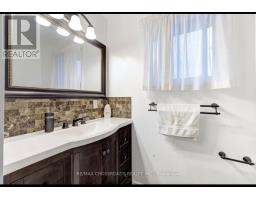 11 Murkar Crescent, Whitby, ON L1N8Y4 Photo 34