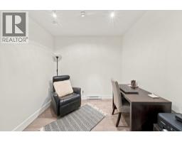 115 3602 Aldercrest Drive, North Vancouver, BC V7G0A2 Photo 24