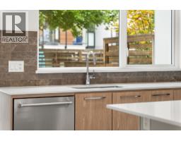 44 3597 Malsum Drive, North Vancouver, BC V7G0B2 Photo 10