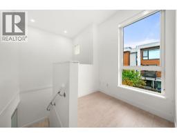 44 3597 Malsum Drive, North Vancouver, BC V7G0B2 Photo 15