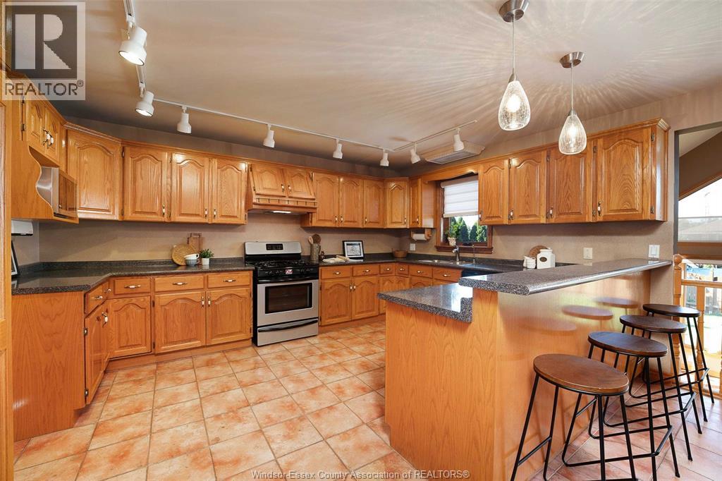 12354 FUNARO CRESCENT - 16