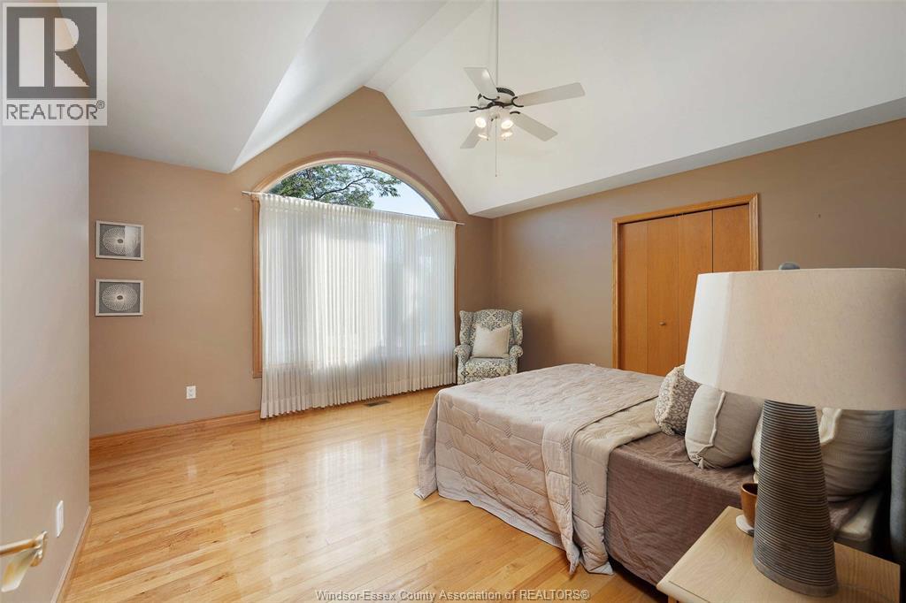 12354 FUNARO CRESCENT - 23