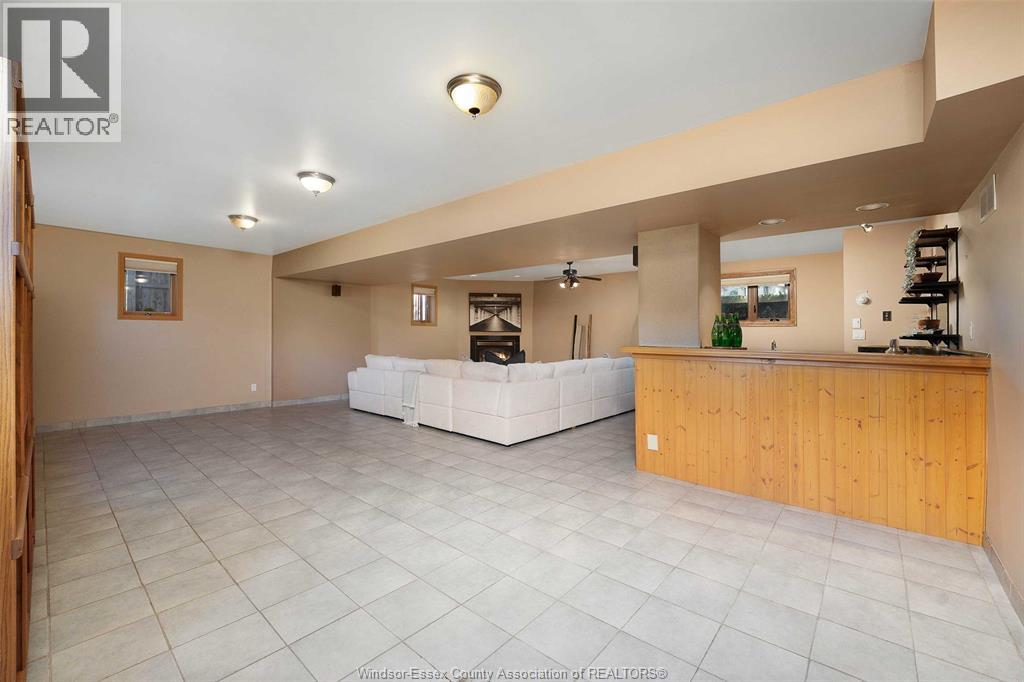 12354 FUNARO CRESCENT - 31