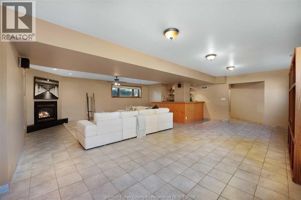 12354 FUNARO CRESCENT - Image 33