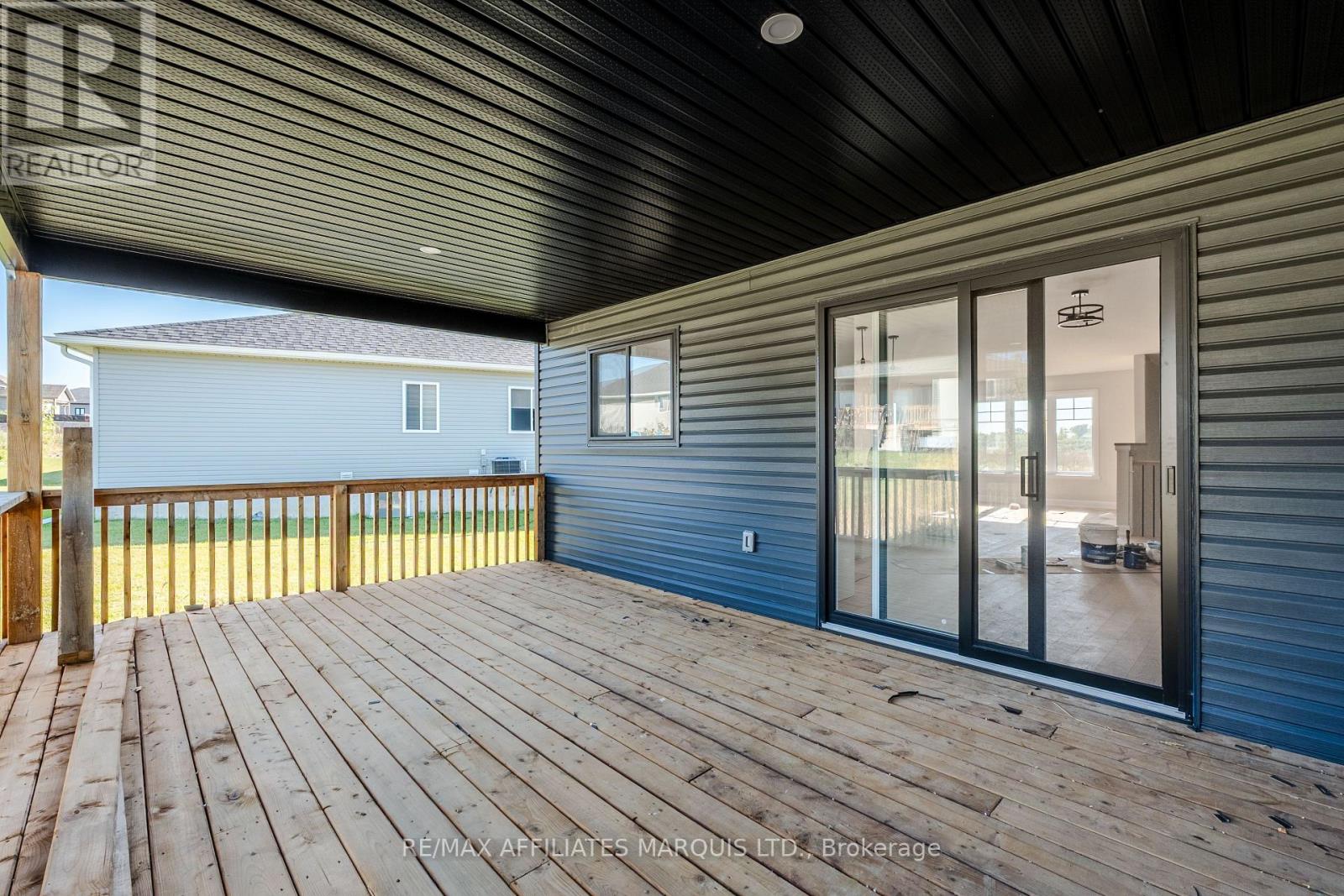 201 RUBY DRIVE - 43
