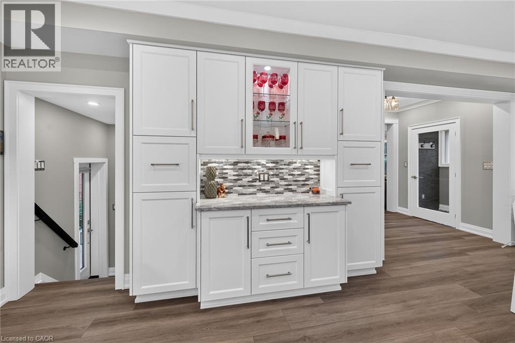 209 DELAWARE Avenue - 14