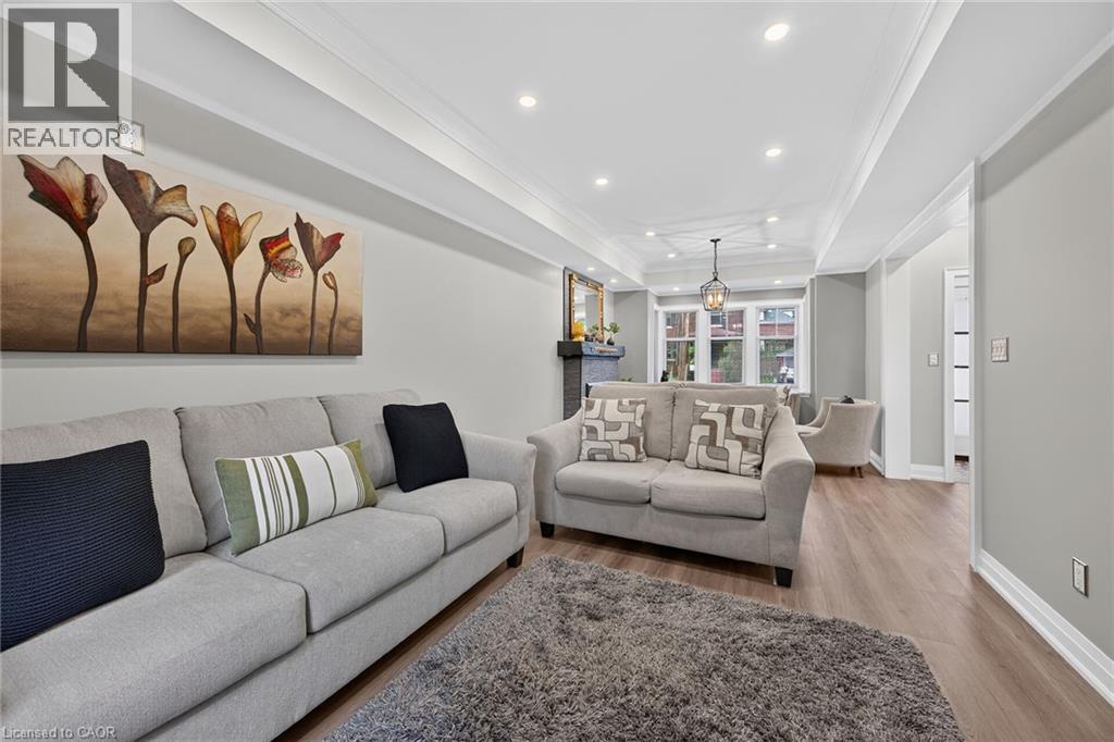 209 DELAWARE Avenue - 7