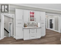 4pc Bathroom - 209 Delaware Avenue, Hamilton, ON L8M1W2 Photo 14