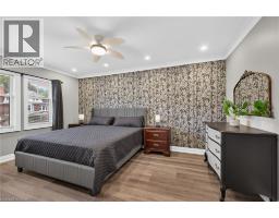 2pc Bathroom - 209 Delaware Avenue, Hamilton, ON L8M1W2 Photo 17