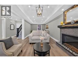 3pc Bathroom - 209 Delaware Avenue, Hamilton, ON L8M1W2 Photo 6