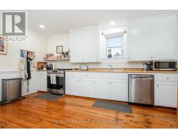 241 Mornington Street, Stratford, ON N5A5G4 Photo 34