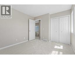 28 Saddlebrook Gardens Ne, Calgary, AB T3J5M6 Photo 25