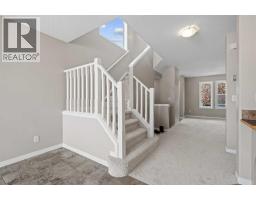 28 Saddlebrook Gardens Ne, Calgary, AB T3J5M6 Photo 14