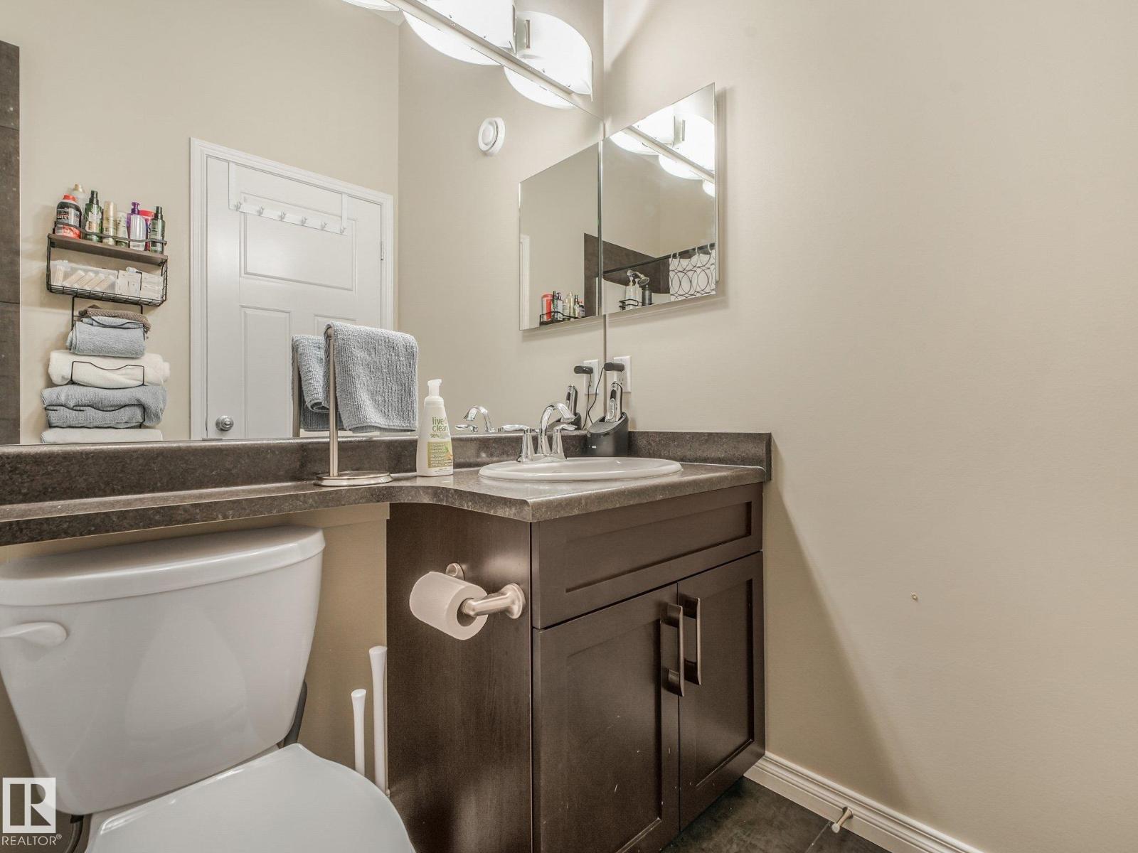 219 SILVERSTONE CR - Image 17