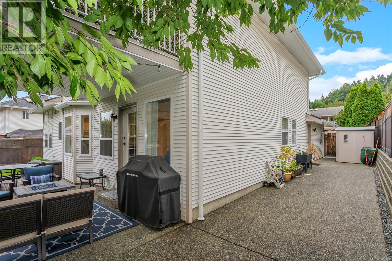 6141 Glacier Way - Image 33