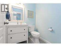 6141 Glacier Way, Nanaimo, BC V9T6C8 Photo 18