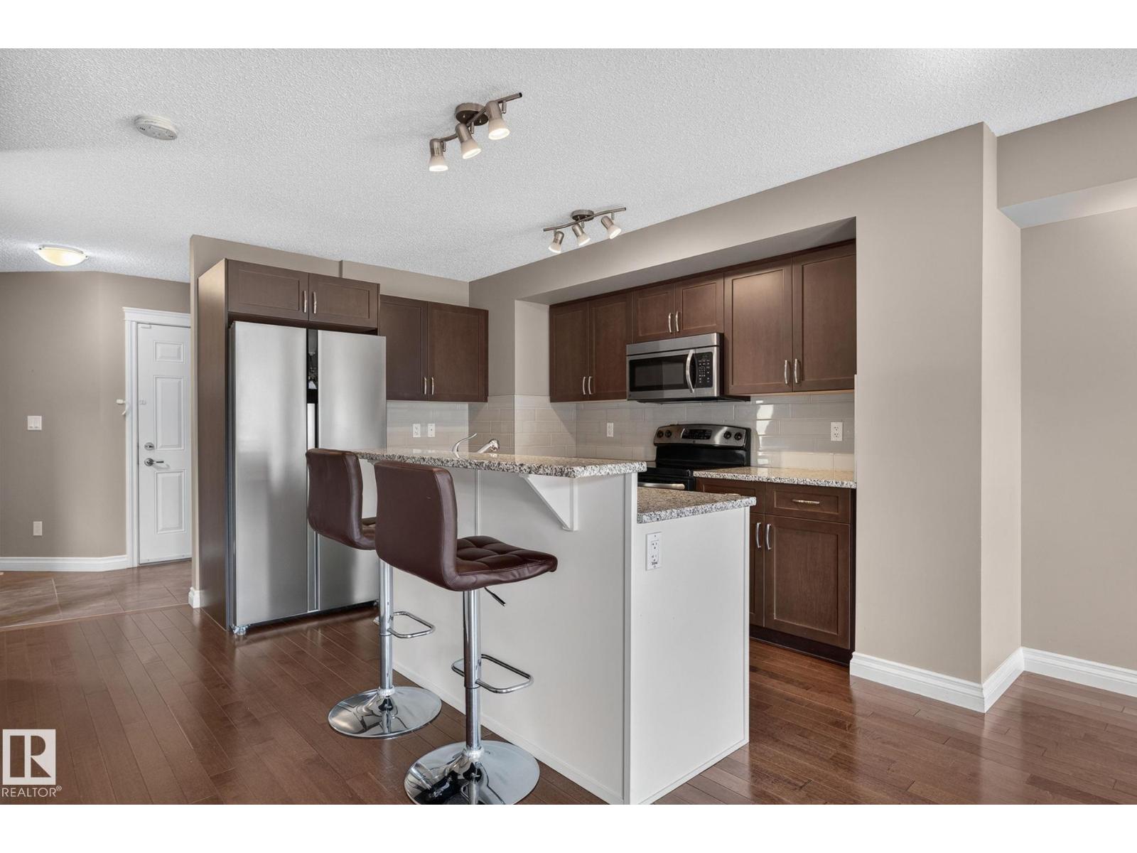 1107 177 ST SW - 1