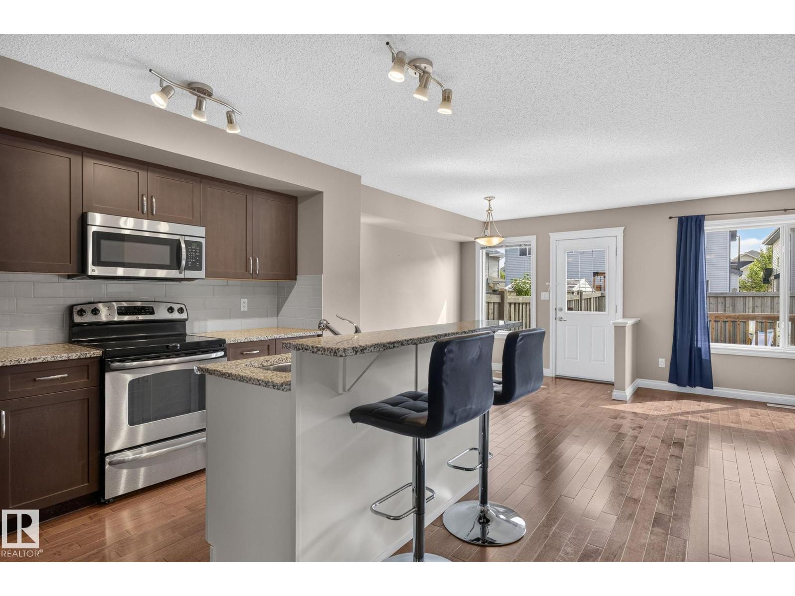 1107 177 ST SW - 11