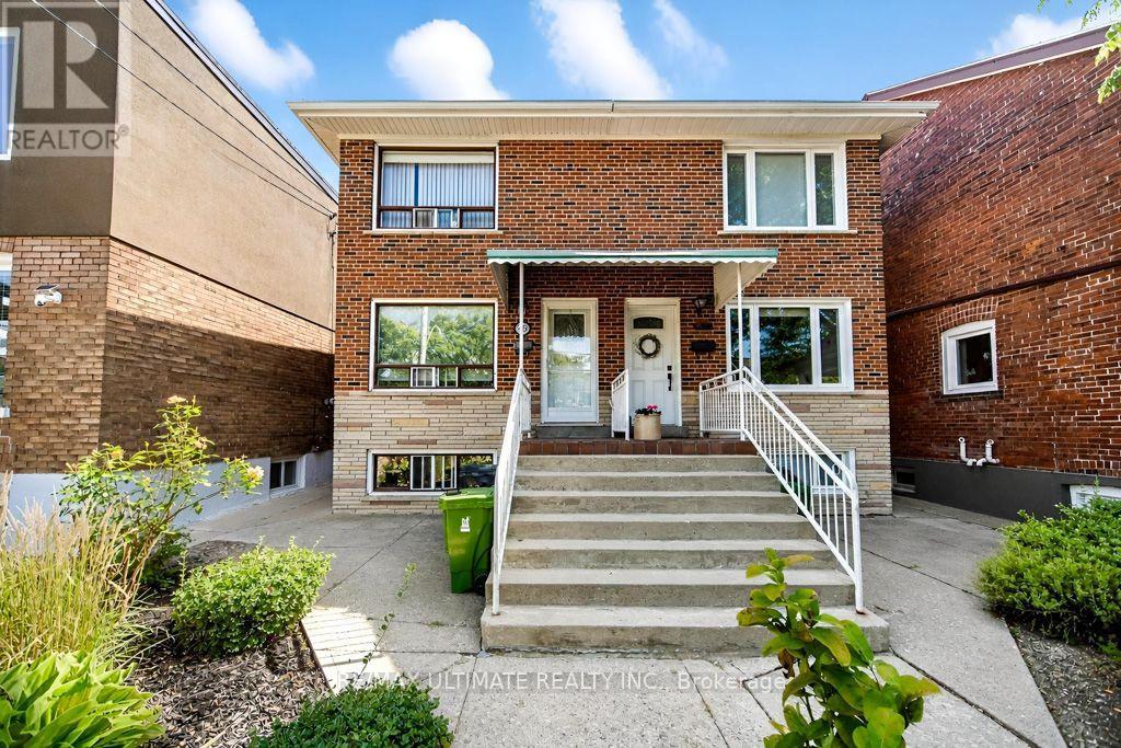 45 MCROBERTS AVENUE - 3