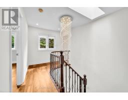 872 Hilton Boulevard, Newmarket, ON L3X2H8 Photo 19
