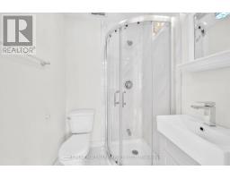 872 Hilton Boulevard, Newmarket, ON L3X2H8 Photo 24