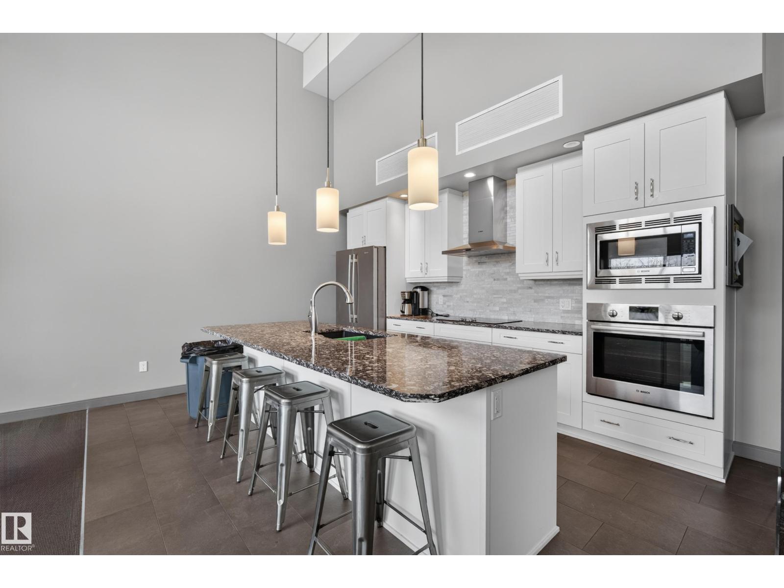 #732 200 BELLEROSE DR - Image 40