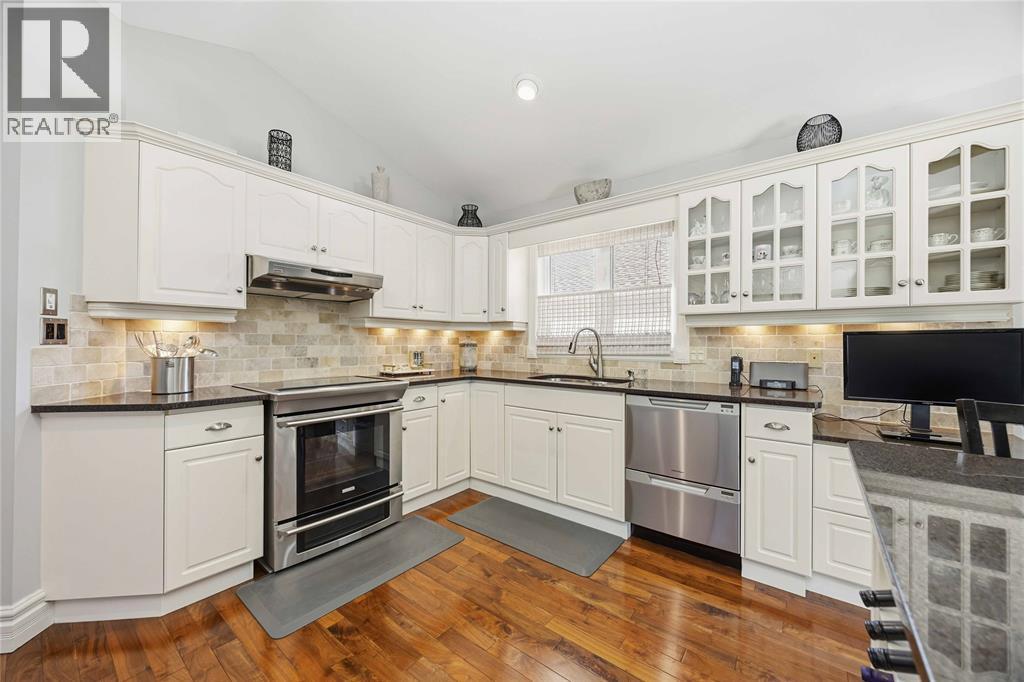 588 RIVERSIDE DRIVE - 10