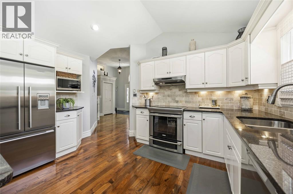 588 RIVERSIDE DRIVE - 14
