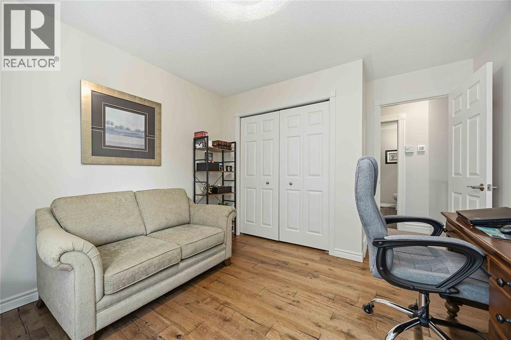 588 RIVERSIDE DRIVE - 18