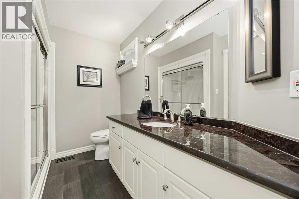 588 RIVERSIDE DRIVE - 19