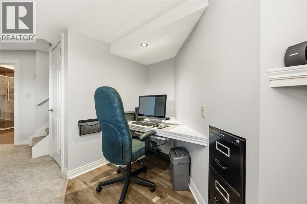 588 RIVERSIDE DRIVE - 29