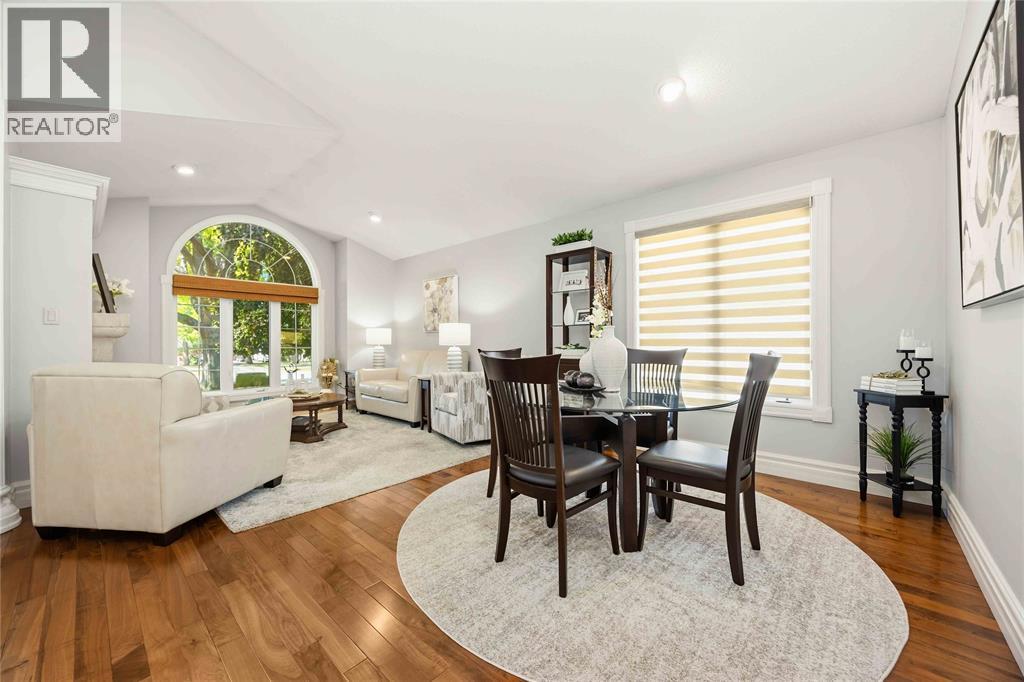 588 RIVERSIDE DRIVE - 6