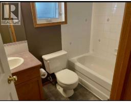 11 Chilcotin Crescent W, Lethbridge, AB T1K7G8 Photo 6