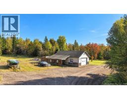 Living room - 4799 Route 495, Balla Philip, NB E4W3T4 Photo 8