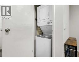 1108, 73 Erin Woods Court Se, Calgary, AB T2B3V2 Photo 17