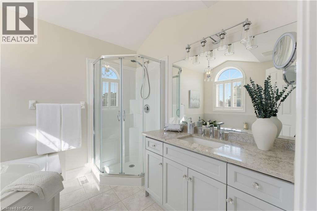 247 FERN Crescent - Image 28