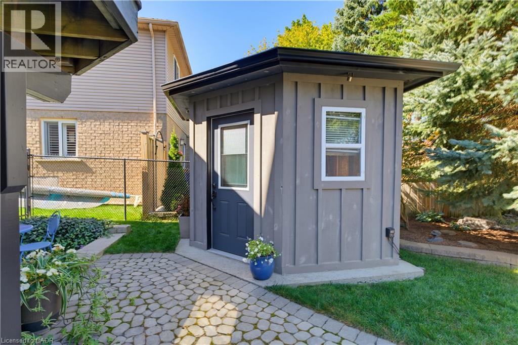 247 FERN Crescent - Image 46