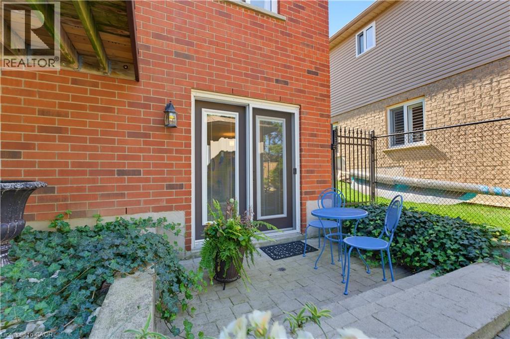 247 FERN Crescent - Image 47