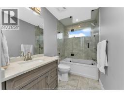 137 Gary Avenue, Lasalle, ON N9J1V3 Photo 24